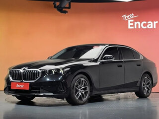 2025 BMW 5 серии 523d VIII (G60/G61/G68), чёрный, 6300000 рублей, вид 1