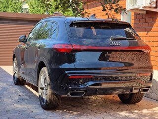 2026 Audi Q5 L III (GU), чёрный, 5900000 рублей, вид 3