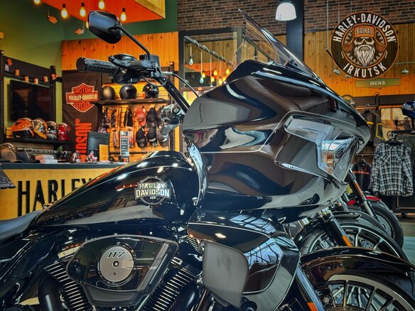2026 Harley-Davidson Road Glide Limited, чёрный, 4550000 рублей - вид 1