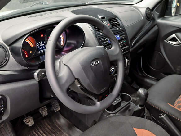 2023 Lada (ВАЗ) Granta Cross I Рестайлинг, белый, 850000 рублей - вид 12