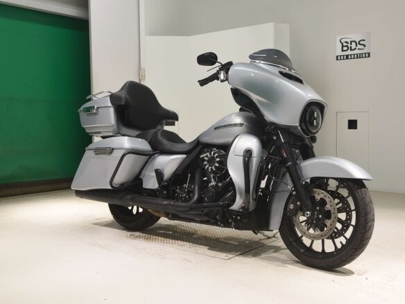 2020 Harley-Davidson Street Glide Special, серебристый, 1493000 рублей - вид 1