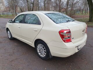 2013 Chevrolet Cobalt II, бежевый, 580000 рублей, вид 4