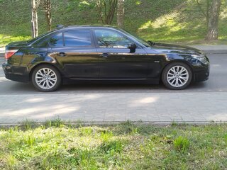 2007 BMW 5 серии 520d V (E60/E61) Рестайлинг, чёрный, 850000 рублей, вид 5