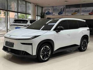 2025 Toyota bZ3X 58.3 kWh, белый, 2890000 рублей, вид 1