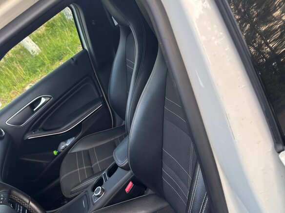 2014 Mercedes-Benz A-Класс 180 III (W176), белый - вид 7