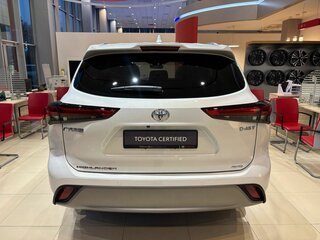 2026 Toyota Highlander IV (XU70), белый, 5650000 рублей, вид 5