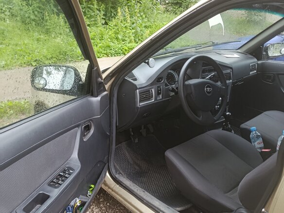 2011 Daewoo Nexia I Рестайлинг, бежевый, 100000 рублей - вид 1