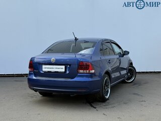 2017 Volkswagen Polo V Рестайлинг, синий, 880000 рублей, вид 5