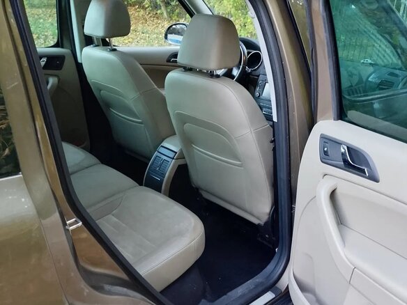 2011 Skoda Yeti I, коричневый, 550000 рублей - вид 16