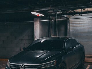 2016 Volkswagen Passat (North America and China) I Рестайлинг, серый, 1750000 рублей, вид 2