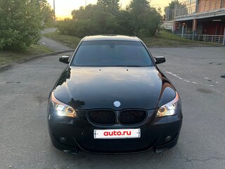2008 BMW 5 серии 525i V (E60/E61) Рестайлинг, чёрный, 1399000 рублей, вид 3