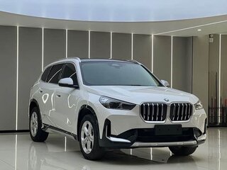2023 BMW X1 Long 20Li sDrive III (U11/U12), белый, 2540000 рублей, вид 3