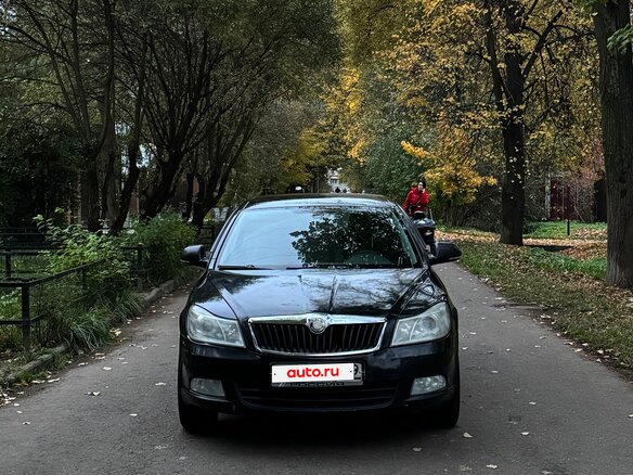 2008 Skoda Octavia II (A5) Рестайлинг, чёрный - вид 1
