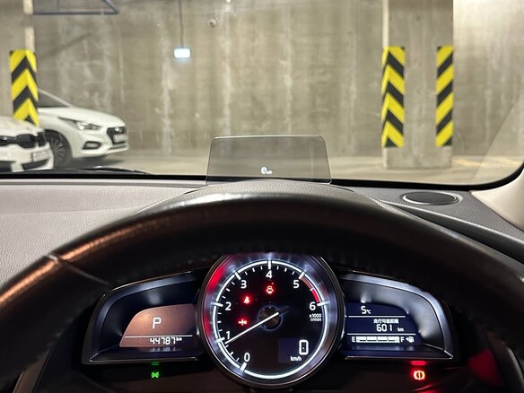 2020 Mazda 2 III (DJ) Рестайлинг, синий, 1490000 рублей - вид 8