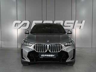 2023 BMW X6 40i III (G06) Рестайлинг, серый, 9849000 рублей, вид 3