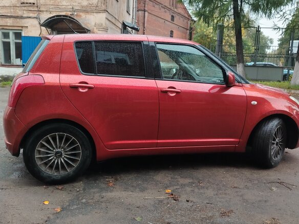 2006 Suzuki Swift III, оранжевый, 500000 рублей - вид 2