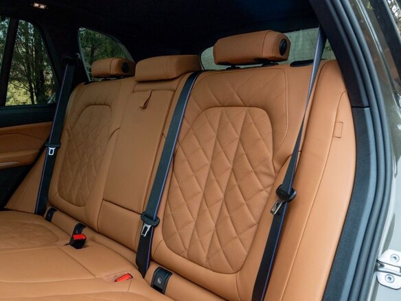 2026 BMW X5 40d IV (G05/G18) Рестайлинг, коричневый, 12467000 рублей - вид 12