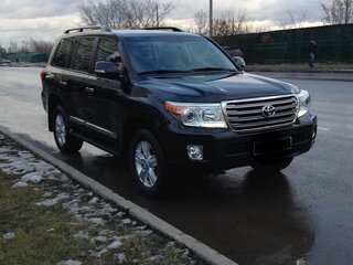 2012 Toyota Land Cruiser 200 Series Рестайлинг 1, чёрный, 5800000 рублей, вид 2