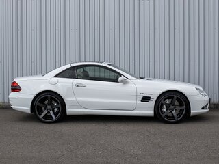 2006 Mercedes-Benz SL-Класс AMG 55 AMG II (R230) Рестайлинг, белый, 4399000 рублей, вид 5