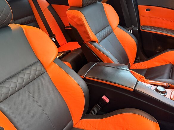 2005 BMW M5 IV (E60/E61), оранжевый, 4000000 рублей - вид 37
