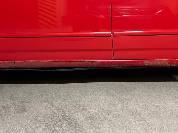 2001 Toyota Corolla Runx IX (E120, E130), красный, 450000 рублей - вид 9
