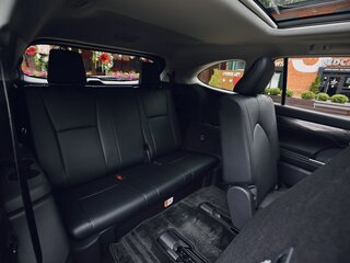 2026 Toyota Highlander IV (XU70), чёрный, 5300000 рублей, вид 3