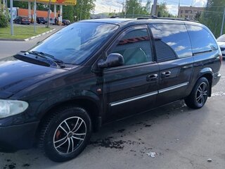 2004 Chrysler Voyager IV Рестайлинг, чёрный, 650000 рублей, вид 5