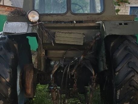1980 ЛТЗ Т-40АМ, зелёный, 350000 рублей, вид 3