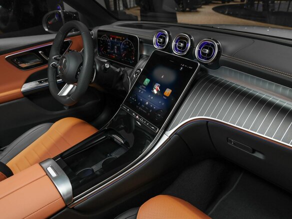 2026 Mercedes-Benz GLC 300 II (X254), серый - вид 9