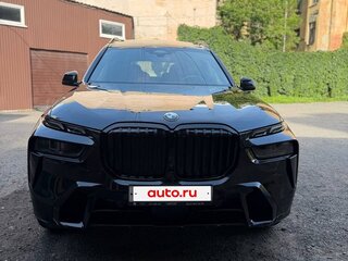 2022 BMW X7 40i I (G07) Рестайлинг, чёрный, 11500000 рублей, вид 2