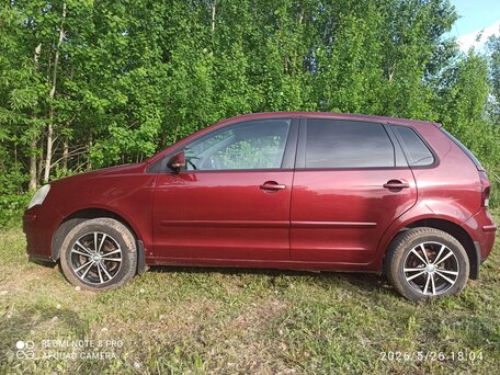 2008 Volkswagen Polo IV Рестайлинг, пурпурный, 440000 рублей, вид 2