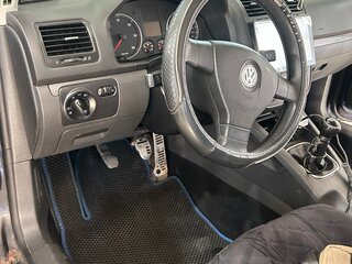 2008 Volkswagen Jetta V, чёрный, 400000 рублей, вид 3