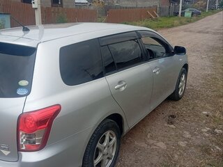 2010 Toyota Corolla Fielder X (E140, E150) Рестайлинг, серый, 980000 рублей, вид 5