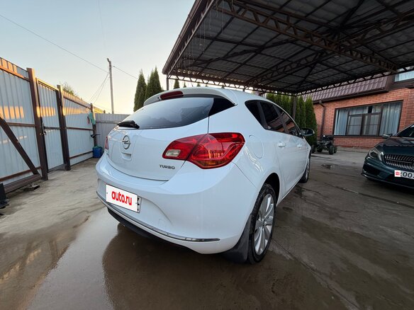 2013 Opel Astra J Рестайлинг, белый - вид 7