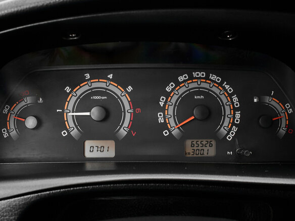 2021 Lada (ВАЗ) Niva, серый, 900000 рублей - вид 10