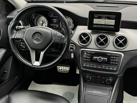 2014 Mercedes-Benz GLA 250 I (X156), чёрный, 1620000 рублей - вид 11