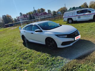 2021 Honda Civic X Рестайлинг, белый, 2500000 рублей, вид 4