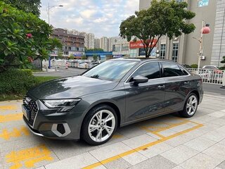 2022 Audi A3 35 TFSI Long IV (8Y), серый, 1650000 рублей, вид 3