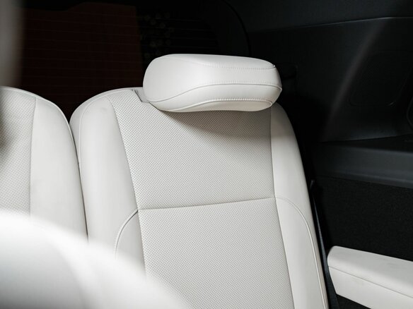 2025 Li Auto (Lixiang) L9 52.3 kWh I Рестайлинг, чёрный, 11990000 рублей - вид 10