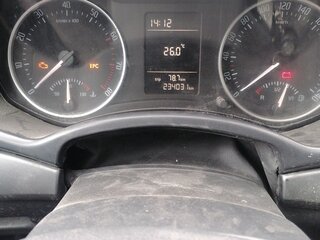 2012 Skoda Octavia II (A5) Рестайлинг, белый, 540000 рублей, вид 3