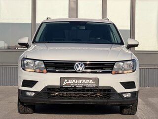 2017 Volkswagen Tiguan II, белый, 1849000 рублей, вид 3