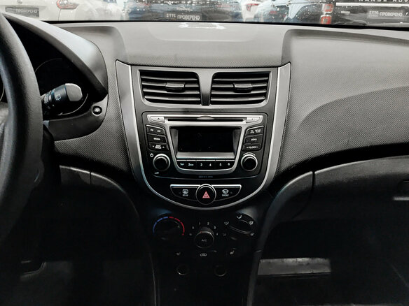 2015 Hyundai Solaris I Рестайлинг, серый - вид 14
