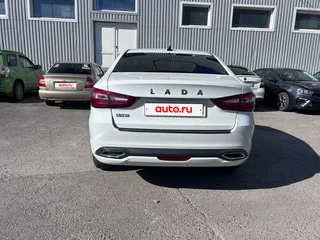 2024 Lada (ВАЗ) Vesta Cross I Рестайлинг (NG), белый, 1140000 рублей, вид 4