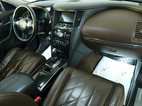 2009 Infiniti FX FX35 II (S51), коричневый - вид 19