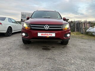 2013 Volkswagen Tiguan I Рестайлинг, красный, 1250000 рублей, вид 2