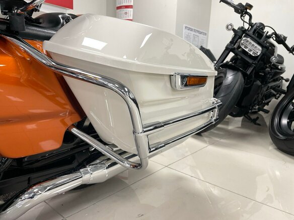 2023 Harley-Davidson Electra Glide, оранжевый, 3790000 рублей - вид 23