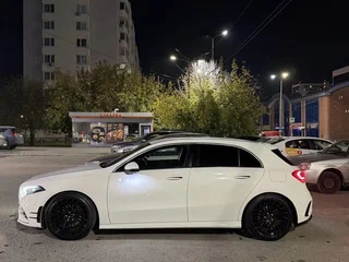2019 Mercedes-Benz A-Класс 180 IV (W177), белый, 1650000 рублей, вид 1