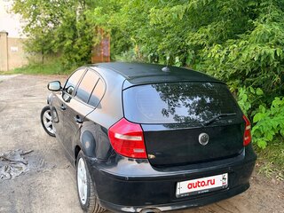 2010 BMW 1 серии 116i I (E81/E82/E87/E88) Рестайлинг, чёрный, 805000 рублей, вид 5