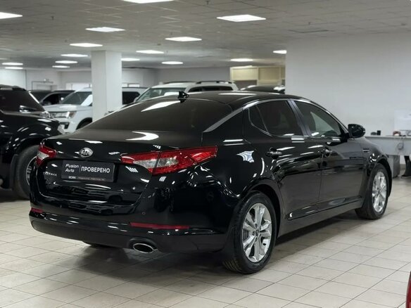 2013 Kia Optima III Рестайлинг, чёрный, 919000 рублей - вид 3