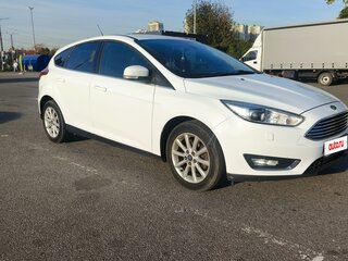 2017 Ford Focus III Рестайлинг, белый, 1190000 рублей, вид 3